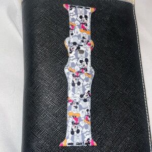 NWT Apple Watch Band Mickey Mouse Silicone Adjustable Strap Fits 38/40/41MM